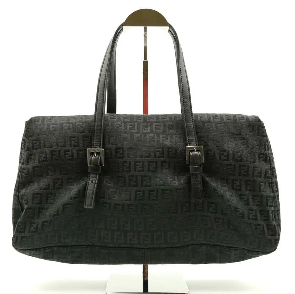 ❌️❌️SOLD❌️❌️J36💖 Fendi Vintage Black Flap Zucchino Shoulder Bag - Picture 4 of 16
